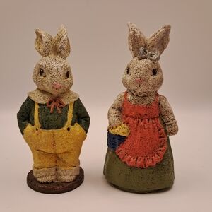 Russ Olde World Heritage Bunny Figurines in Yellow and Green